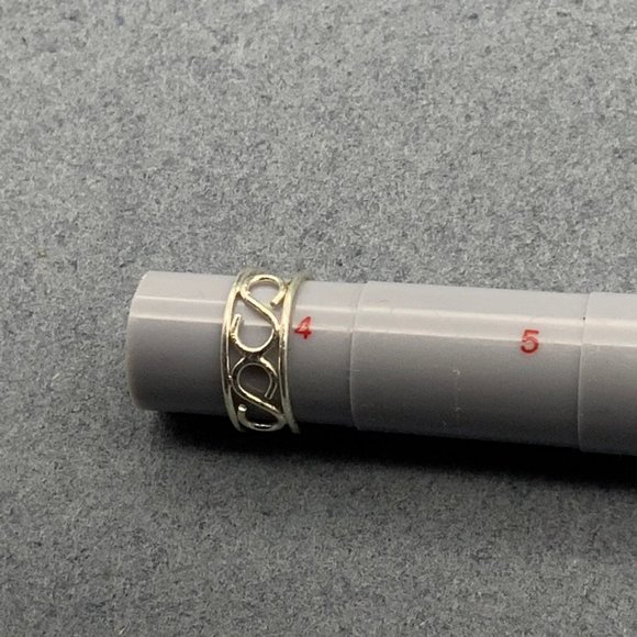 Silver Scroll Pinky Ring Size for Toe Small Wire - Picture 4 of 5